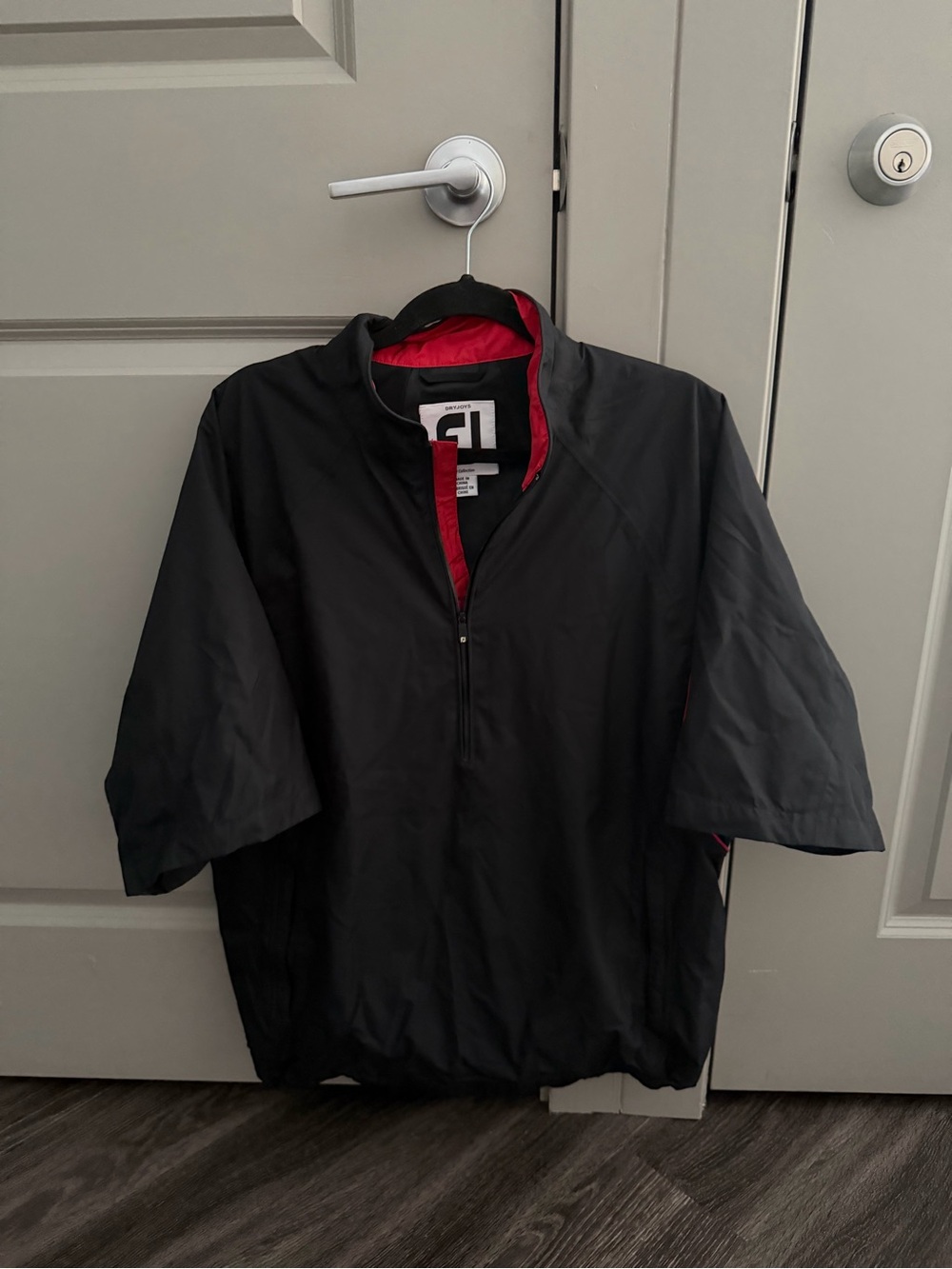FootJoy Men's Black Short-Sleeve Golf Windbreaker with Red Lining